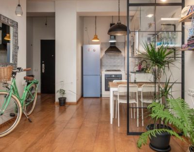 Huge Sunny Villa – East Side